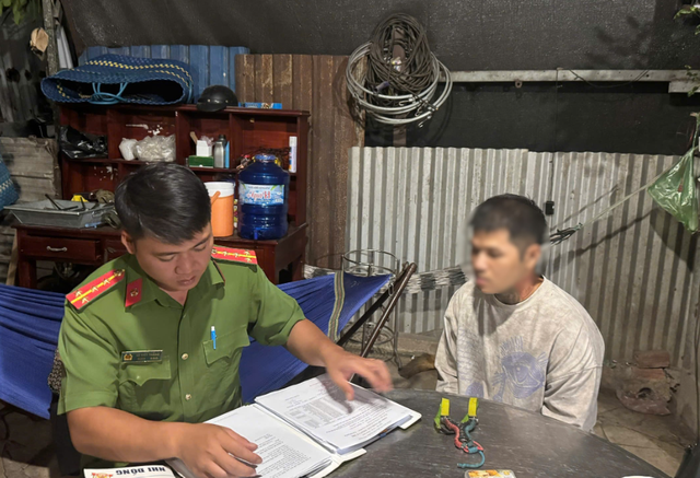 Phát hiện hơn 500kg thịt lợn hư hỏng, bốc mùi tại cơ sở giết mổ 'chui'- Ảnh 3.