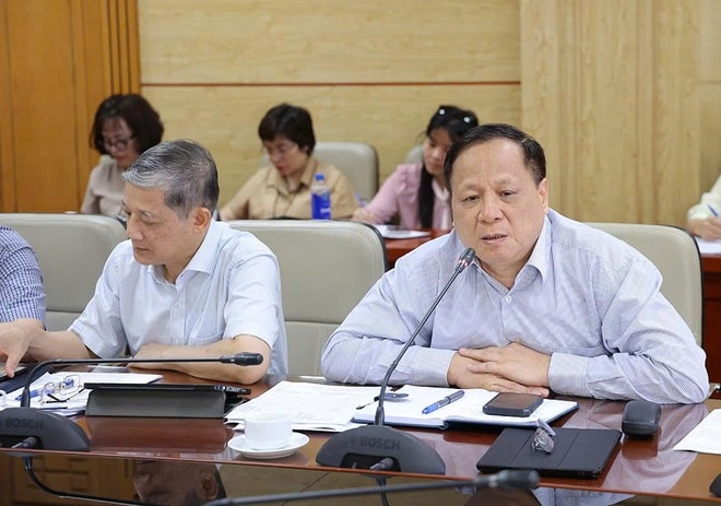 Bộ Y tế nỗ lực cắt giảm, cải cách, phân cấp giải quyết thủ tục hành chính, điều kiện kinh doanh- Ảnh 4.