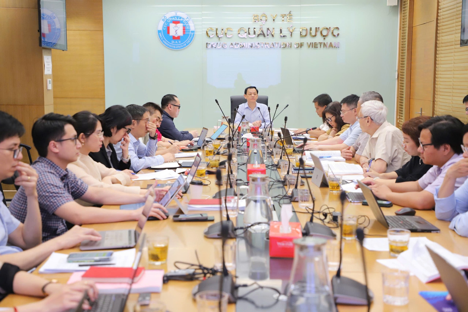 Sửa đổi Thông tư hiện hành theo hướng mở, thúc đẩy ứng dụng công nghệ trong đăng ký, lưu hành thuốc- Ảnh 5. Sửa đổi Thông tư hiện hành theo hướng mở, thúc đẩy ứng dụng công nghệ trong đăng ký, lưu hành thuốc- Ảnh 5.