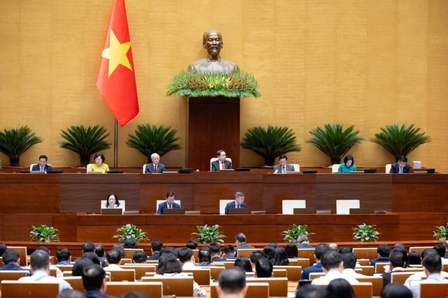 Hôm nay, Chính phủ trình Quốc hội sửa đồng loạt 4 luật thuế- Ảnh 1.