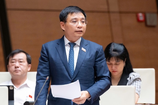 Phó Thủ tướng: Đẩy mạnh khám sức khỏe định kỳ, siết chặt an toàn thực phẩm- Ảnh 1.