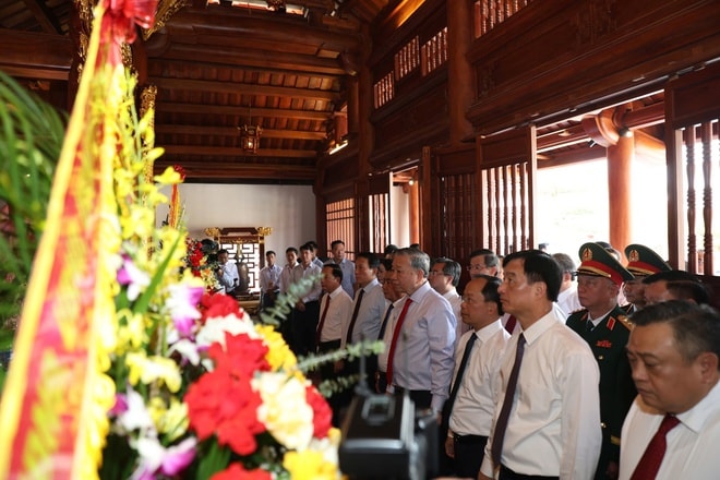 Tổng Bí thư, Chủ tịch nước Tô Lâm dự Lễ Kỷ niệm 120 năm Ngày sinh Tổng Bí thư Hà Huy Tập- Ảnh 6.
