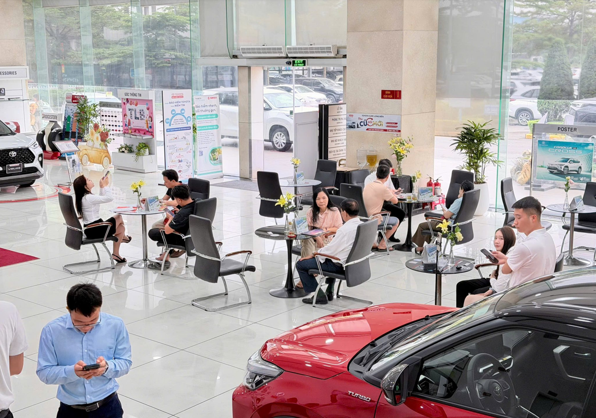 Khách hàng mua xe quan tâm đến chi phí vận hành dài hạn.