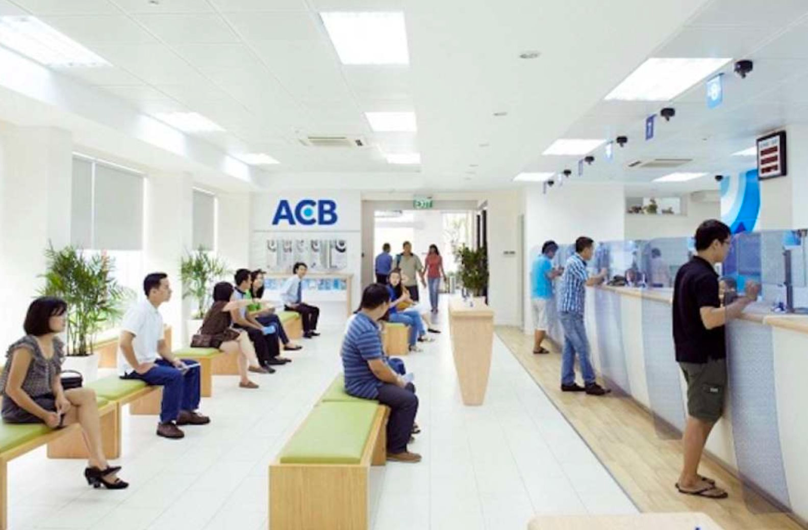 cổ phiếu acb.png