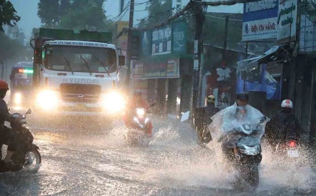Miền Bắc có không khí lạnh gây mưa dông dài ngày- Ảnh 1.