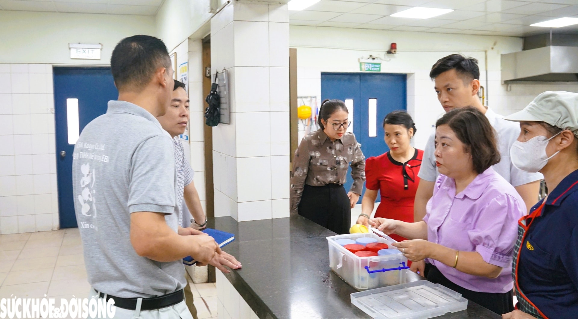 Hải Phòng kiểm tra, phát hiện nhiều cơ sơ vi phạm an toàn thực phẩm- Ảnh 1.