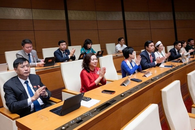 Chính thức bỏ ngưỡng chịu thuế 500 triệu đồng đối với hộ kinh doanh- Ảnh 1.