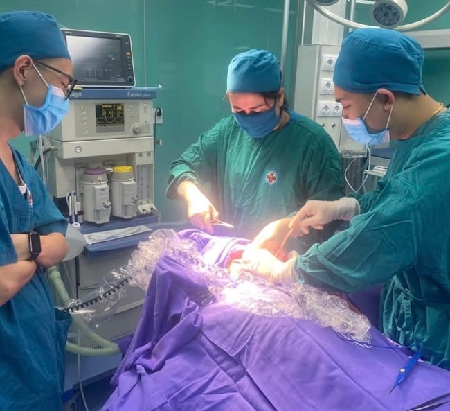 Phẫu thuật thành công ca chấn thương hàm mặt phức tạp tại tuyến cơ sở- Ảnh 2.