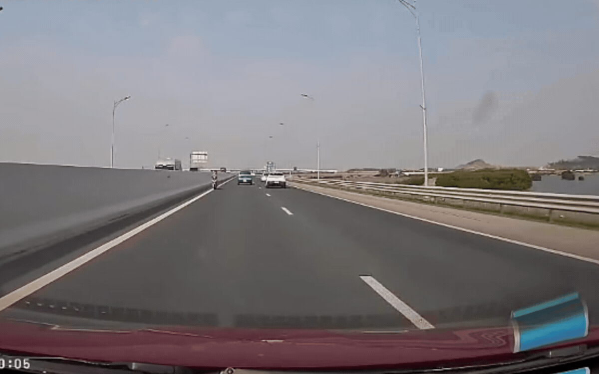 ngược chiều trên cao tốc