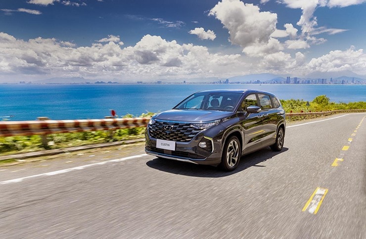 Trang bị an toàn trên Hyundai Custin