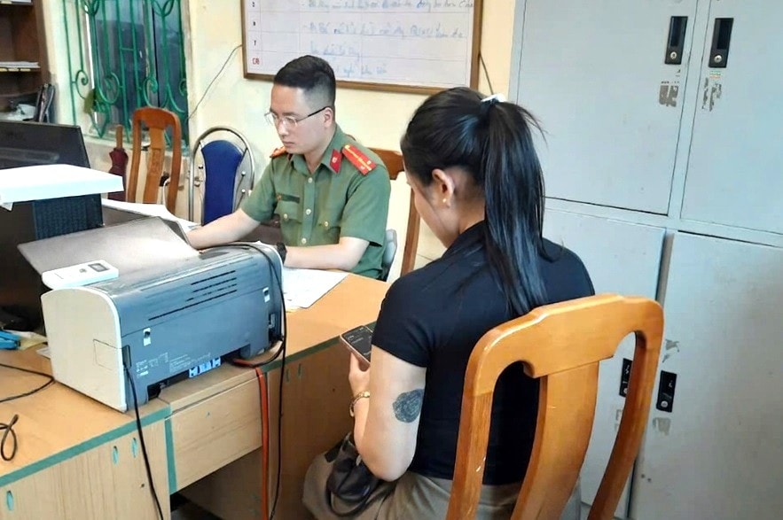 Tự ý đăng ảnh người khác trái phép lên mạng, một phụ nữ bị xử phạt- Ảnh 1.