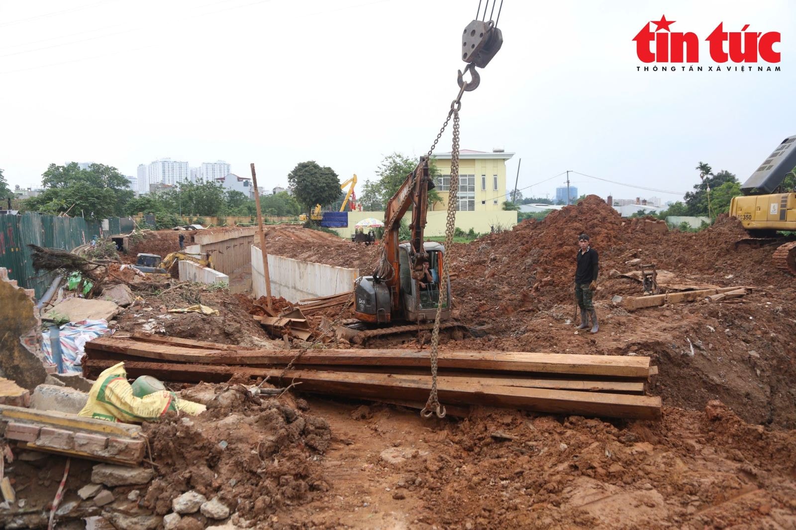 Cận cảnh kênh dẫn nước 7,7 km từ sông Hồng ‘hồi sinh’ sông Tô Lịch- Ảnh 9.
