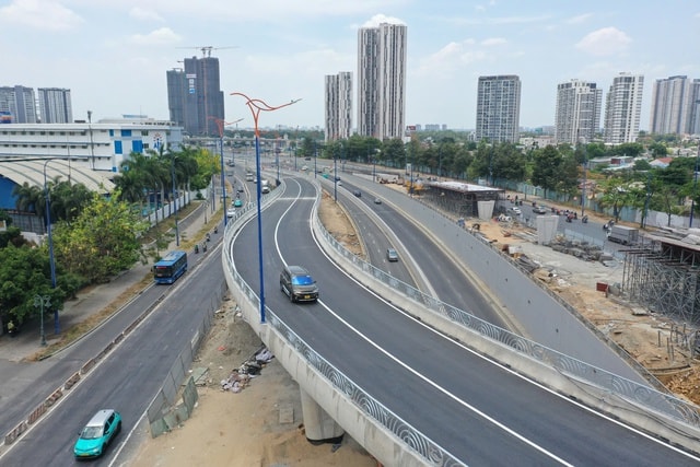 TPHCM thông xe thêm 2 nhánh cầu tại nút giao An Phú, giảm áp lực cửa ngõ phía Đông- Ảnh 3.
