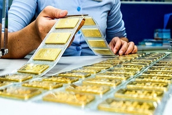 Chốt giá vàng hôm nay ngày 2/5 đảo chiều tăng rất mạnh- Ảnh 1.