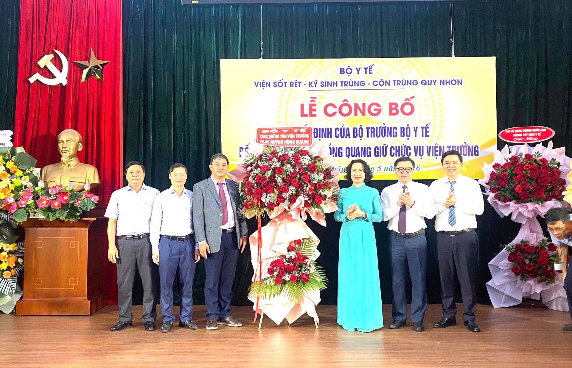 Bộ Y tế công bố quyết định bổ nhiệm Viện trưởng Viện Sốt rét - Ký sinh trùng - Côn trùng Quy Nhơn- Ảnh 3.