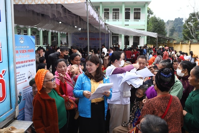 Nghệ An mở chiến dịch khám sức khỏe toàn dân, hướng tới 100% người dân được tầm soát- Ảnh 2.