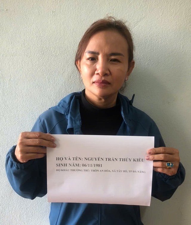 Chiêu lừa 'xem chỉ tay' của Nguyễn Trần Thúy Kiều khiến nhiều người mất tiền- Ảnh 1.