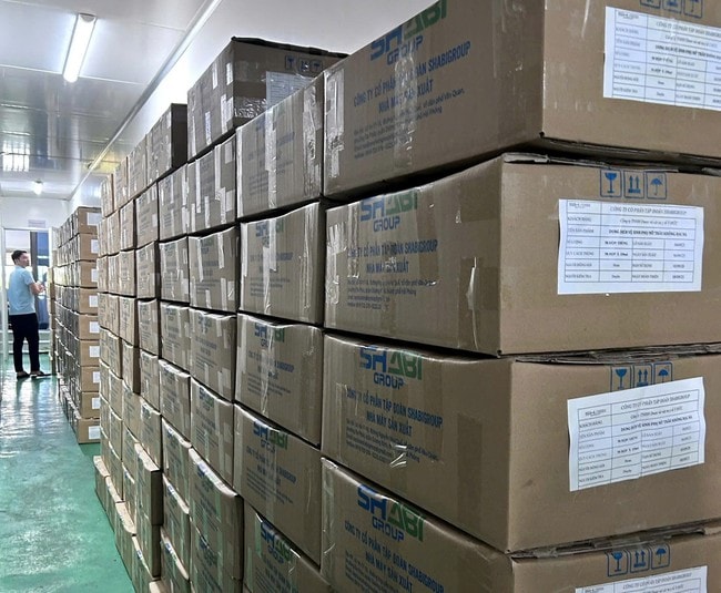 Công an Hải Phòng triệt phá cơ sở sản xuất hàng giả số lượng lớn- Ảnh 2.
