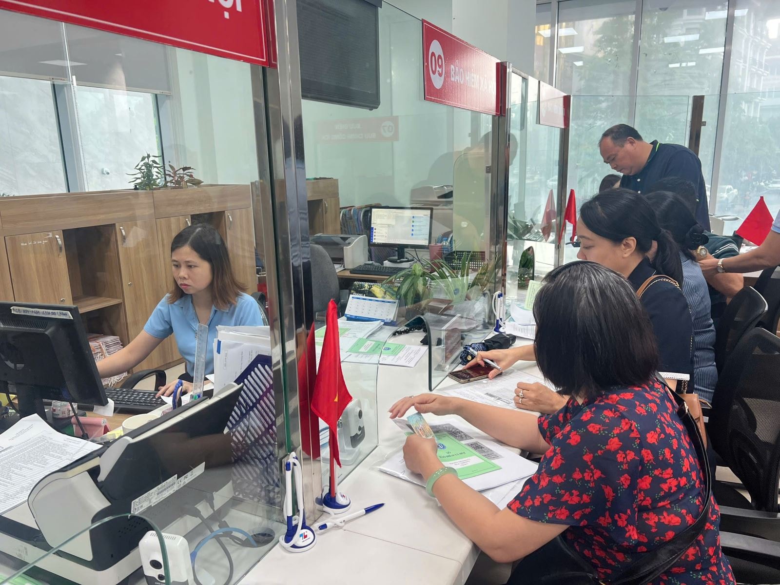 Đề xuất bổ sung nhóm dưới 75 tuổi vào lộ trình tăng lương hưu 8% từ 1/7/2026- Ảnh 1.
