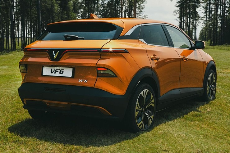 Chi tiết đuôi xe VinFast VF 6