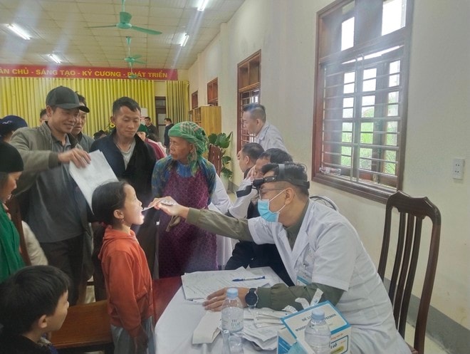 Lan tỏa tinh thần phòng bệnh từ sớm, từ xa nơi vùng biên Tổ quốc- Ảnh 14. Lan tỏa tinh thần phòng bệnh từ sớm, từ xa nơi vùng biên Tổ quốc- Ảnh 14.