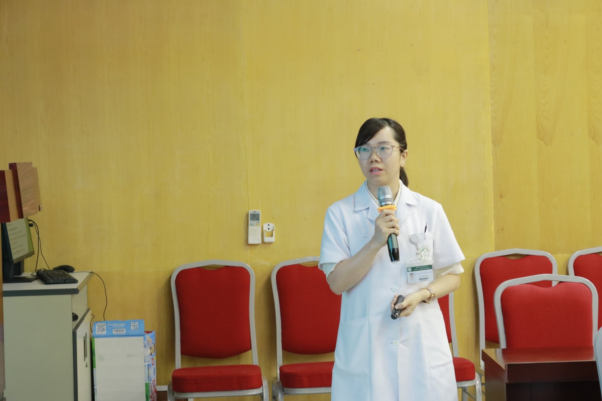 Người mẹ trẻ phải điều trị sức khỏe tâm thần vì có biểu hiện bất thường sau sinh- Ảnh 1. Người mẹ trẻ phải điều trị sức khỏe tâm thần vì có biểu hiện bất thường sau sinh- Ảnh 1.