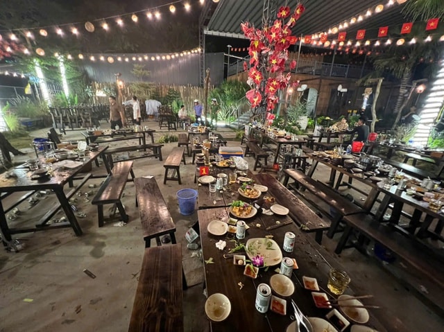 Khởi tố vụ dùng ly thủy tinh đập vào đầu nhau sau chầu nhậu- Ảnh 1.