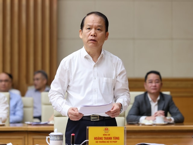 Thủ tướng chỉ đạo tháo gỡ dứt điểm các điểm nghẽn thể chế- Ảnh 3. Thủ tướng chỉ đạo tháo gỡ dứt điểm các điểm nghẽn thể chế- Ảnh 3.