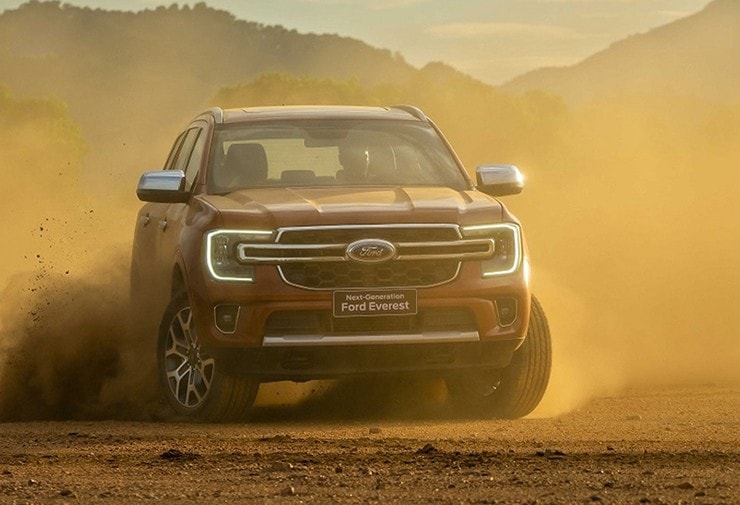 Hệ thống camera 360 trên Ford Everest
