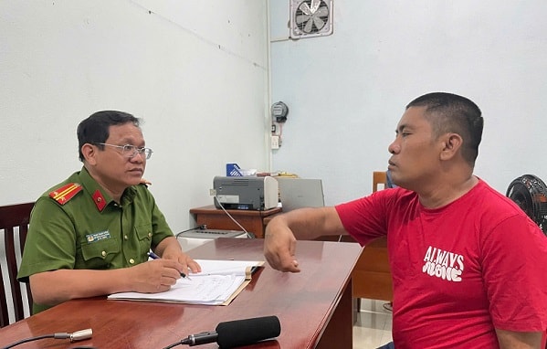 Chở khách lúc đêm khuya, tài xế công nghệ bị tấn công cướp xe SH- Ảnh 1. Chở khách lúc đêm khuya, tài xế công nghệ bị tấn công cướp xe SH- Ảnh 1.