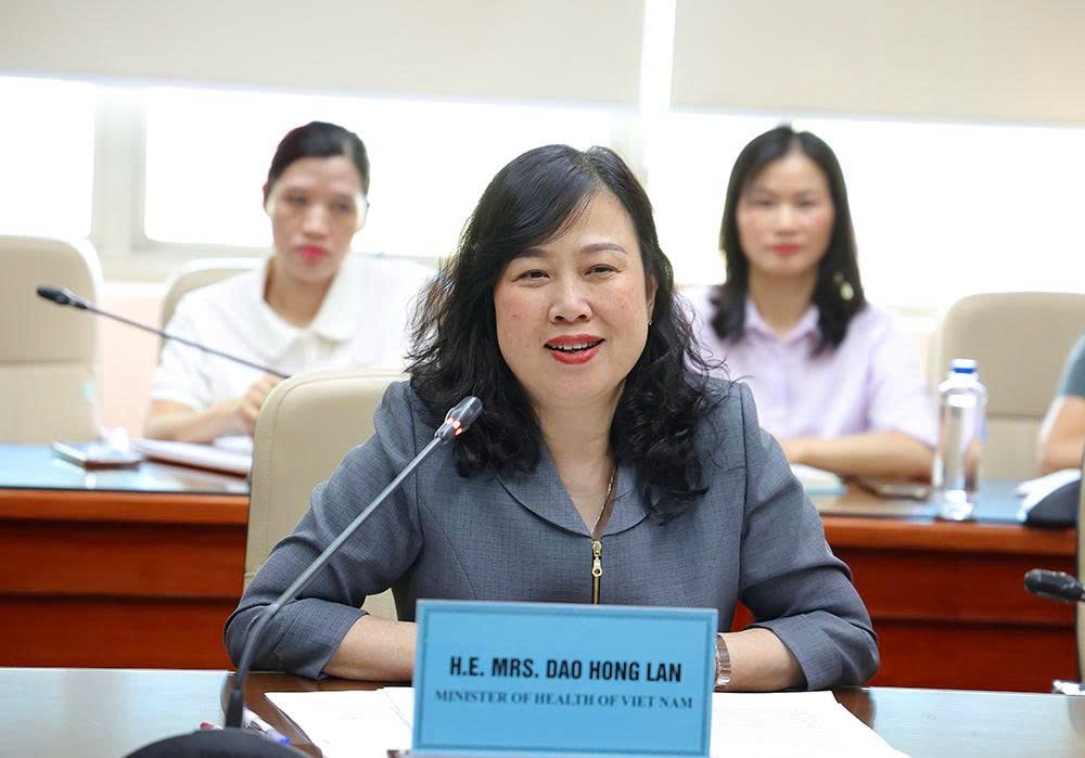 Bộ trưởng Đào Hồng Lan tiếp, làm việc với Đại sứ Úc Gillian Bird về thúc đẩy hợp tác y tế- Ảnh 1. Bộ trưởng Đào Hồng Lan tiếp, làm việc với Đại sứ Úc Gillian Bird về thúc đẩy hợp tác y tế- Ảnh 1.