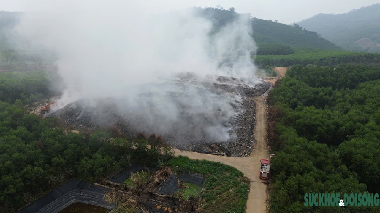 Người dân mệt mỏi khi bãi rác quá tải, nhà máy xử lý rác 'đắp chiếu' vì không có điện- Ảnh 1.