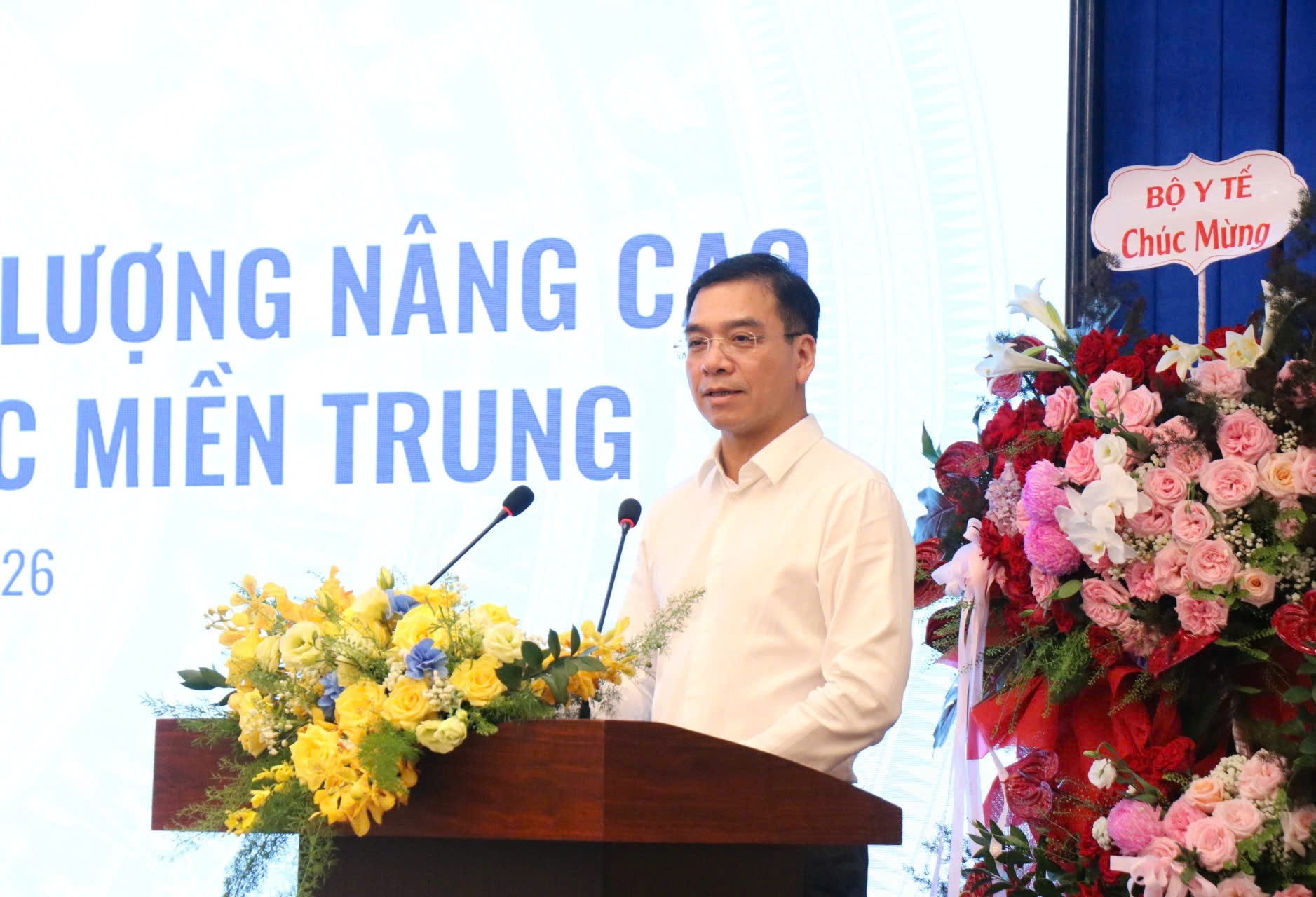 Tiêu chuẩn chất lượng nâng cao đối với bệnh viện phải lấy an toàn người bệnh làm trục xuyên suốt- Ảnh 2. Tiêu chuẩn chất lượng nâng cao đối với bệnh viện phải lấy an toàn người bệnh làm trục xuyên suốt- Ảnh 2.