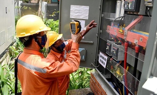 Tiêu thụ điện ngày 13/5 lập kỷ lục mới trong năm 2026- Ảnh 1. Tiêu thụ điện ngày 13/5 lập kỷ lục mới trong năm 2026- Ảnh 1.