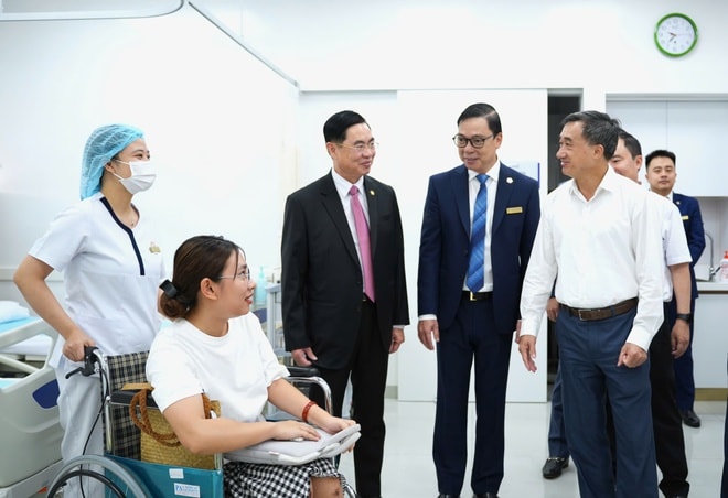 Tiêu chuẩn chất lượng nâng cao đối với bệnh viện phải lấy an toàn người bệnh làm trục xuyên suốt- Ảnh 5. Tiêu chuẩn chất lượng nâng cao đối với bệnh viện phải lấy an toàn người bệnh làm trục xuyên suốt- Ảnh 5.