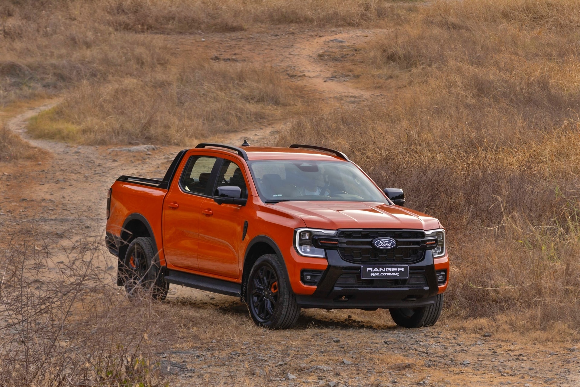 Ford Ranger duy trì vị thế dẫn đầu trong phân khúc bán tải.