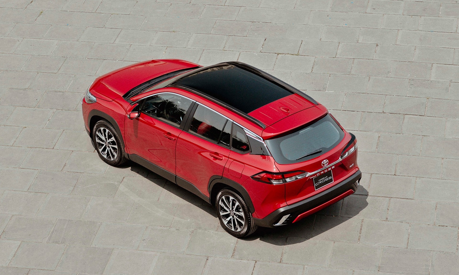 Toyota Corolla Cross hybrid được đánh giá cao về trang bị an toàn.