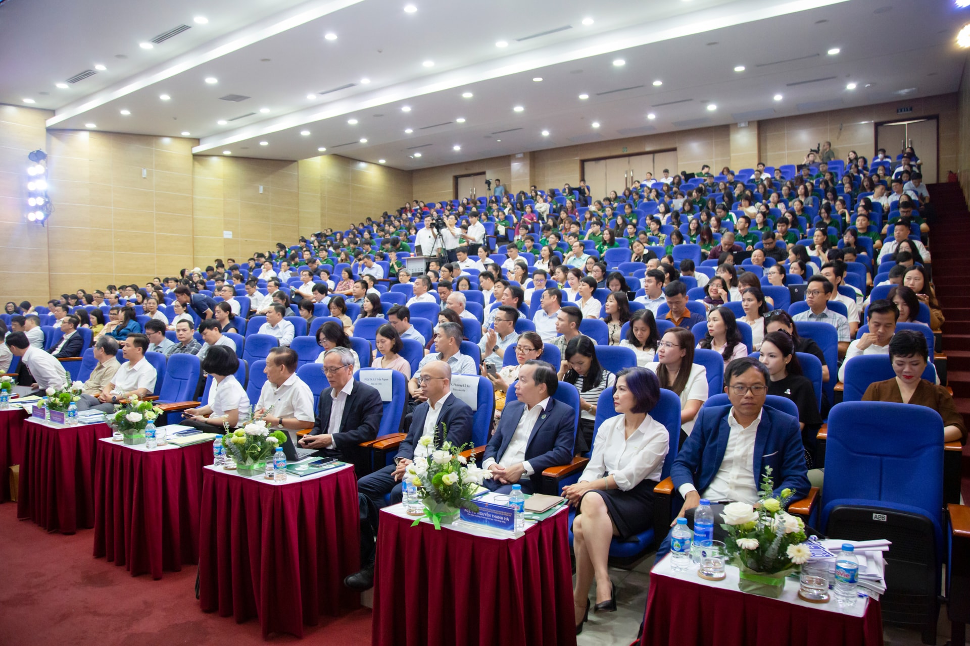 Đổi mới sáng tạo, phát triển sản phẩm công nghệ chiến lược và chuyển đổi số thúc đẩy ngành y tế bứt phá- Ảnh 5.