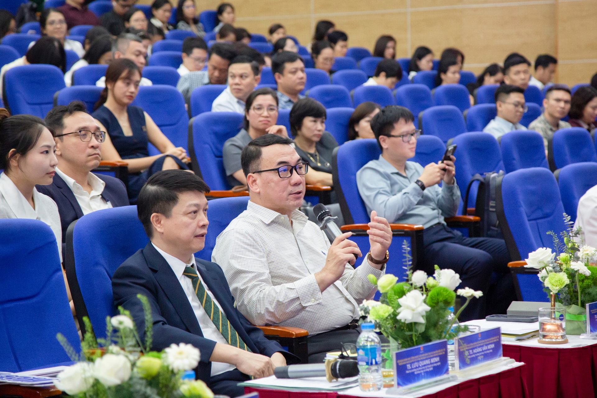 Đổi mới sáng tạo, phát triển sản phẩm công nghệ chiến lược và chuyển đổi số thúc đẩy ngành y tế bứt phá- Ảnh 3.