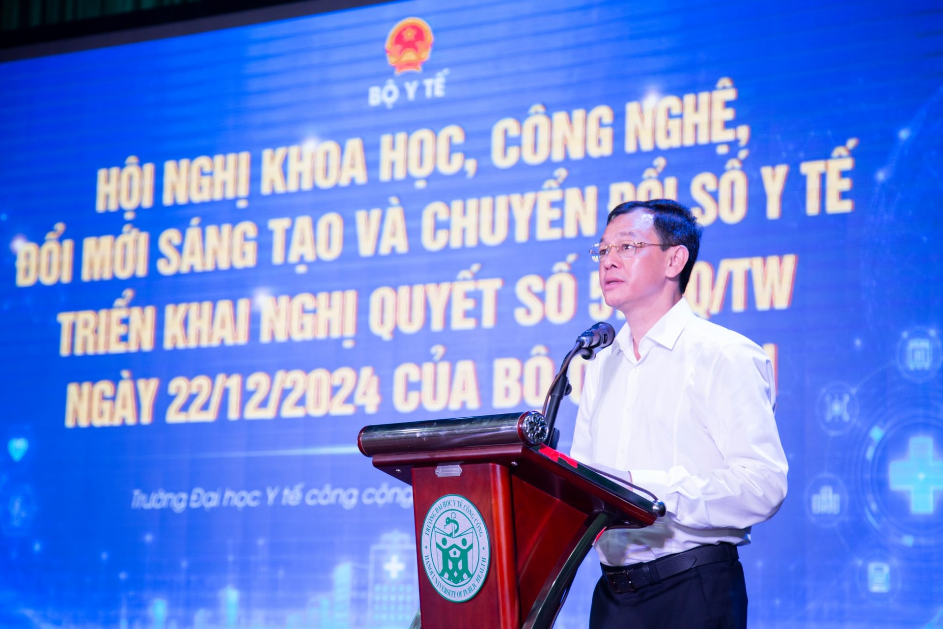 Đổi mới sáng tạo, phát triển sản phẩm công nghệ chiến lược và chuyển đổi số thúc đẩy ngành y tế bứt phá- Ảnh 1.