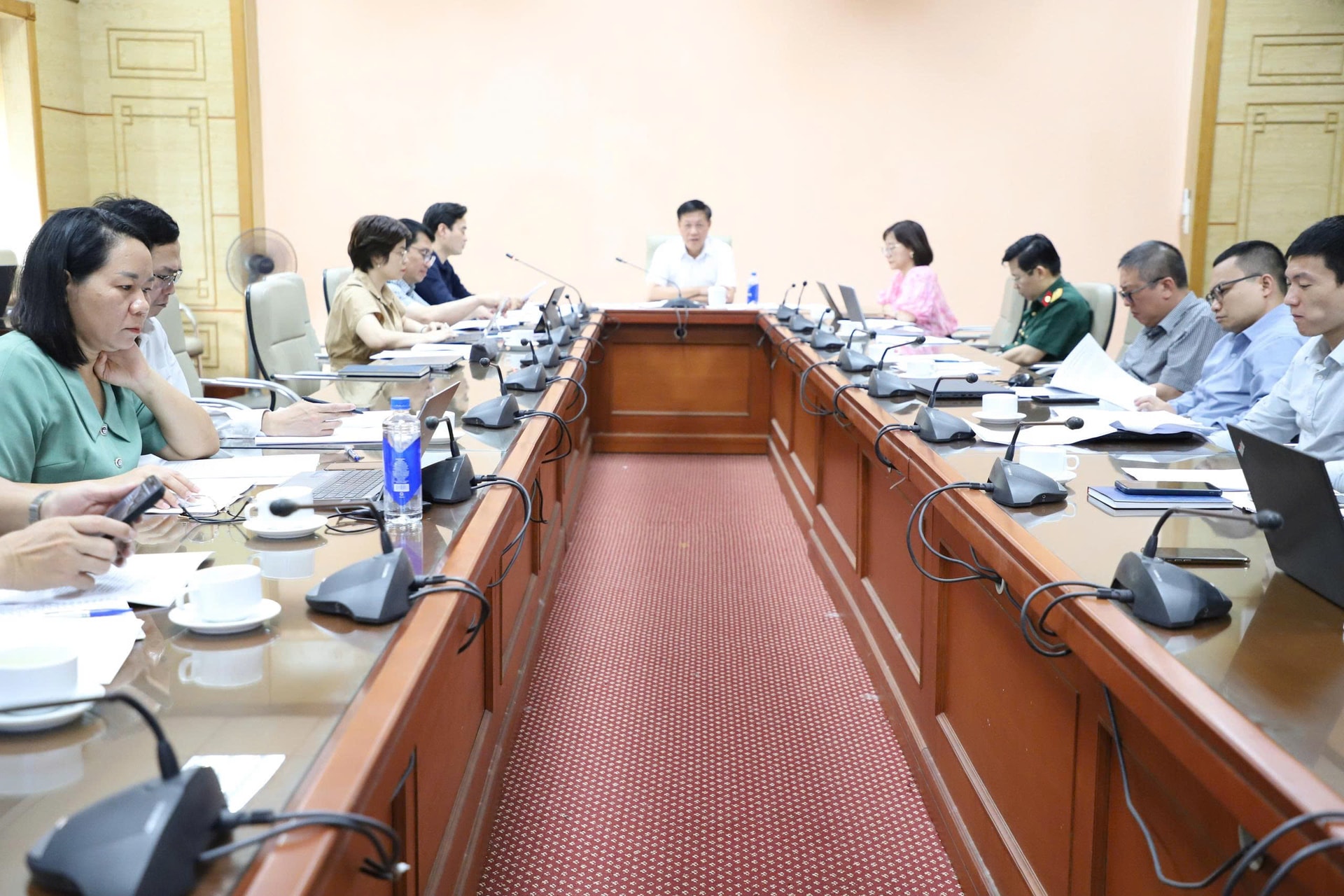 Phối hợp chặt chẽ thúc đẩy tiến độ hoàn thiện hồ sơ Luật An toàn thực phẩm (sửa đổi)- Ảnh 6.