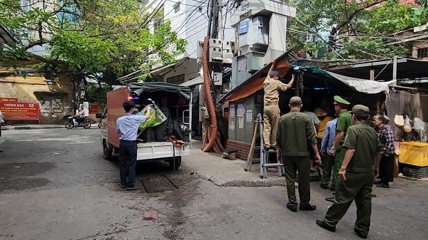 Ra quân duy trì trật tự đô thị: Đường thông hè thoáng, người dân tự giác chấp hành- Ảnh 7.