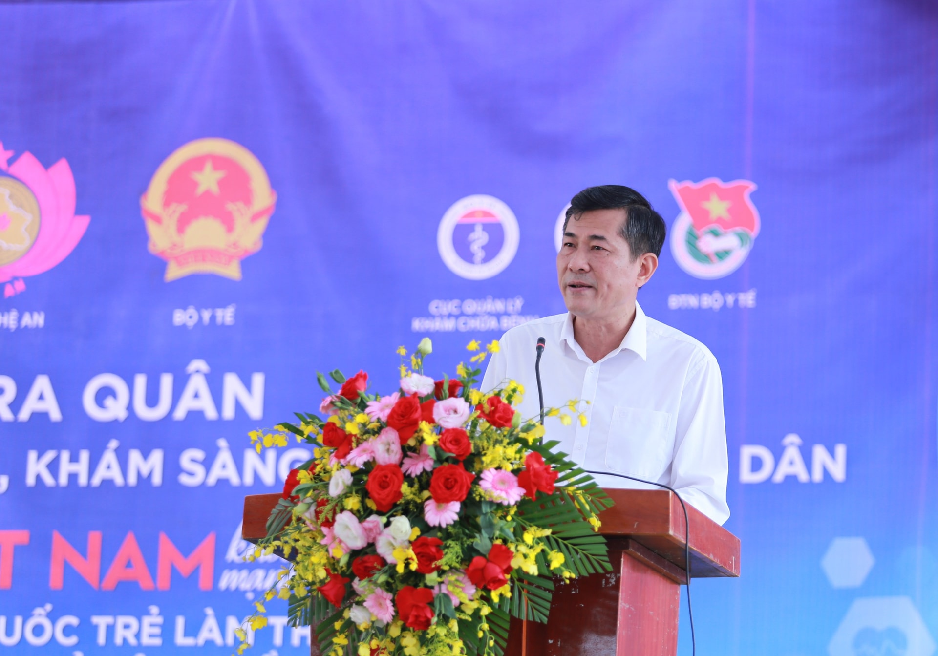 Bộ trưởng Đào Hồng Lan: Chăm sóc sức khỏe người dân từ sớm, từ xa và ngay tại cơ sở- Ảnh 6.