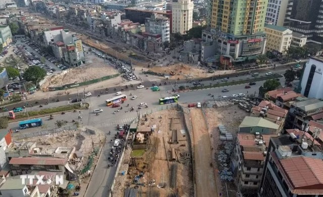 Hà Nội điều chỉnh giao thông nút giao La Thành-Nguyễn Chí Thanh từ 18/5- Ảnh 1. Hà Nội điều chỉnh giao thông nút giao La Thành-Nguyễn Chí Thanh từ 18/5- Ảnh 1.