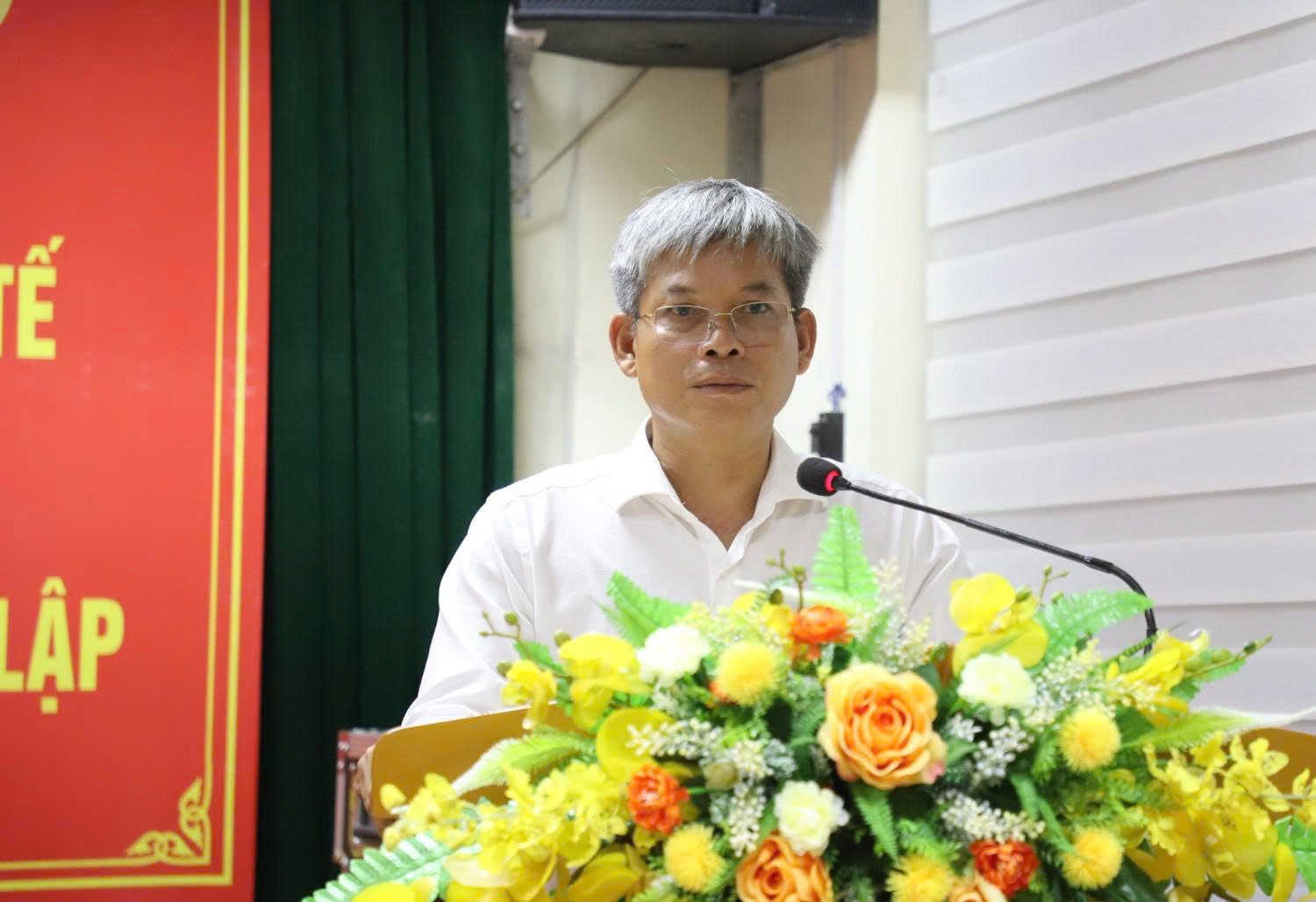 Bộ trưởng Đào Hồng Lan: Sẽ bảo đảm chế độ tốt hơn cho cán bộ y tế điều trị bệnh phong- Ảnh 4.
