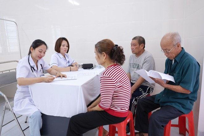 Đưa dịch vụ y tế chất lượng đến gần hơn với người dân- Ảnh 5. Đưa dịch vụ y tế chất lượng đến gần hơn với người dân- Ảnh 5.