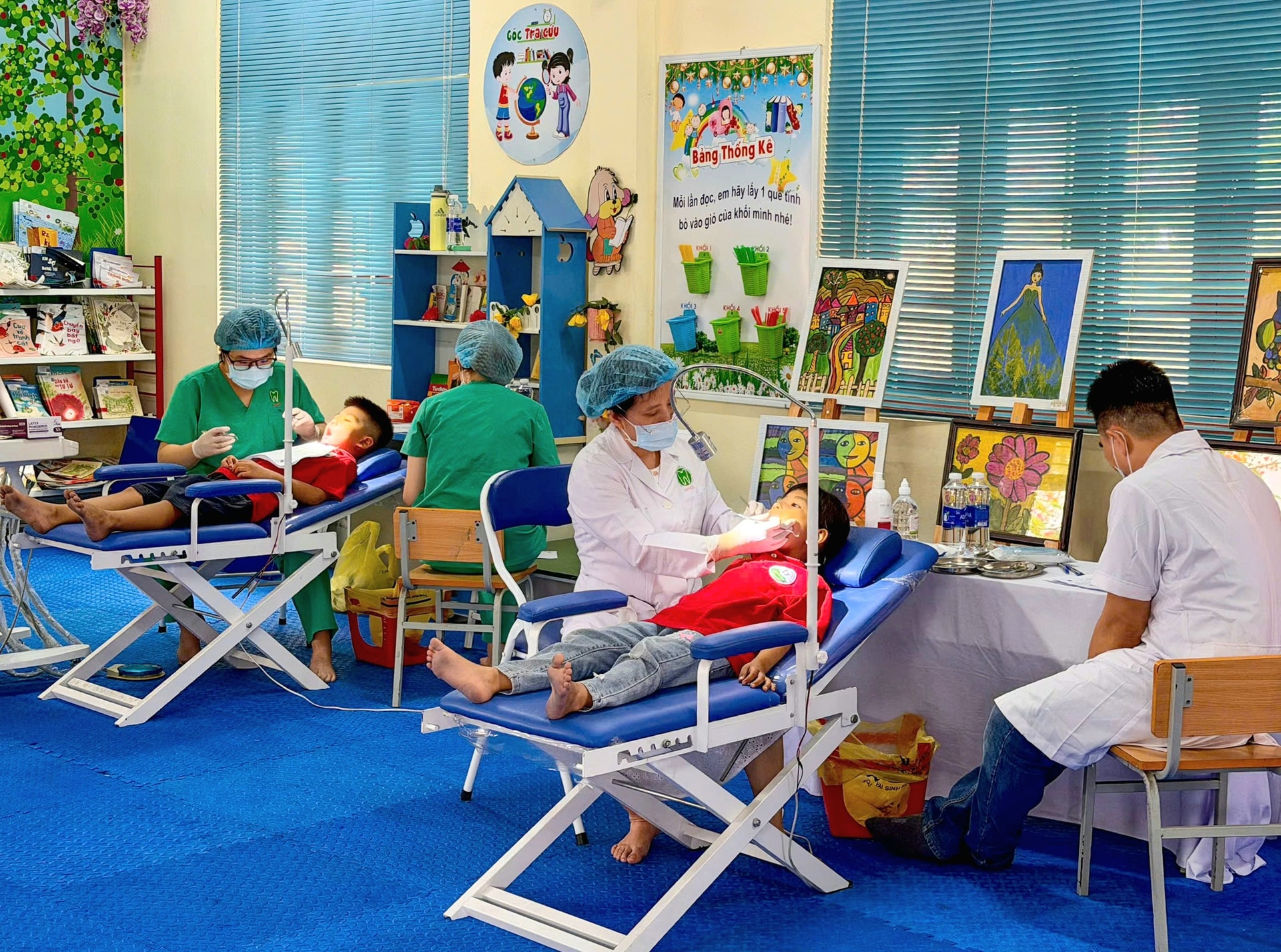 Triển khai mô hình kết hợp công - tư chăm sóc sức khỏe răng miệng học đường- Ảnh 3. Triển khai mô hình kết hợp công - tư chăm sóc sức khỏe răng miệng học đường- Ảnh 3.