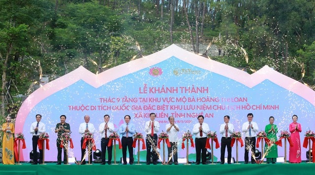 Thác 9 tầng – Dấu ấn tri ân nơi quê hương Chủ tịch Hồ Chí Minh- Ảnh 1. Thác 9 tầng – Dấu ấn tri ân nơi quê hương Chủ tịch Hồ Chí Minh- Ảnh 1.