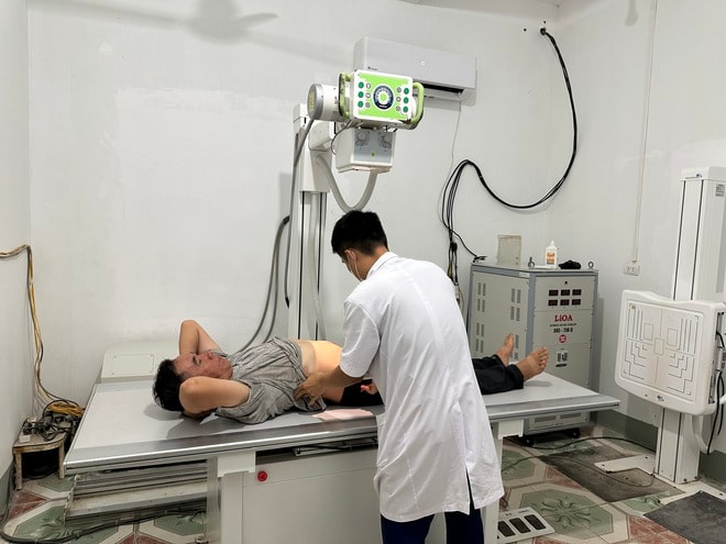 Y tế Nghệ An đưa chăm sóc sức khỏe đến bản làng xa- Ảnh 2. Y tế Nghệ An đưa chăm sóc sức khỏe đến bản làng xa- Ảnh 2.