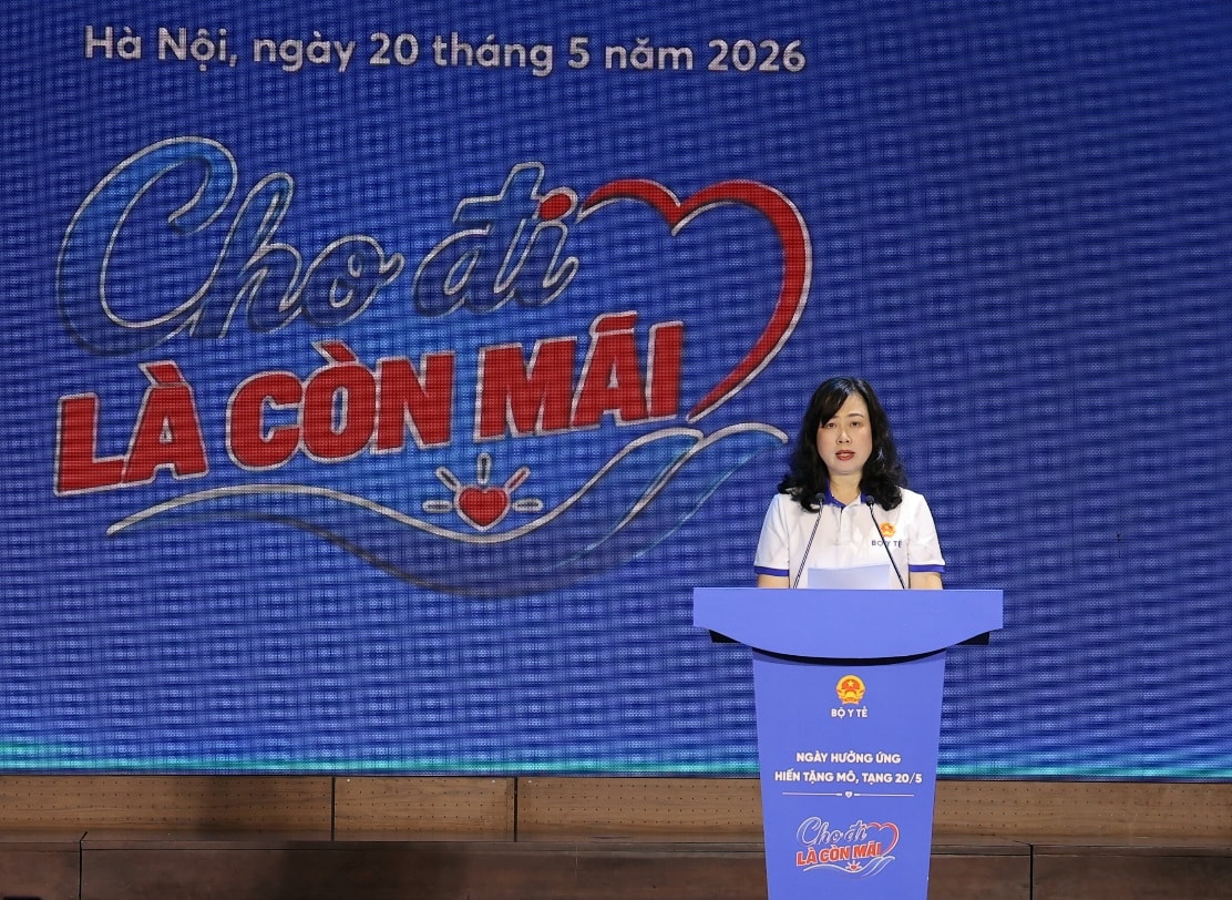 Bộ trưởng Đào Hồng Lan: “Cho đi là còn mãi” - hồi sinh những cuộc đời - Ảnh 3. Bộ trưởng Đào Hồng Lan: “Cho đi là còn mãi” - hồi sinh những cuộc đời - Ảnh 3.
